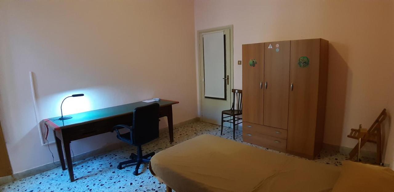 Stanza Privata In Appartamento Per Smart Working, Digital Nomads O Coliving Palermo Exteriér fotografie