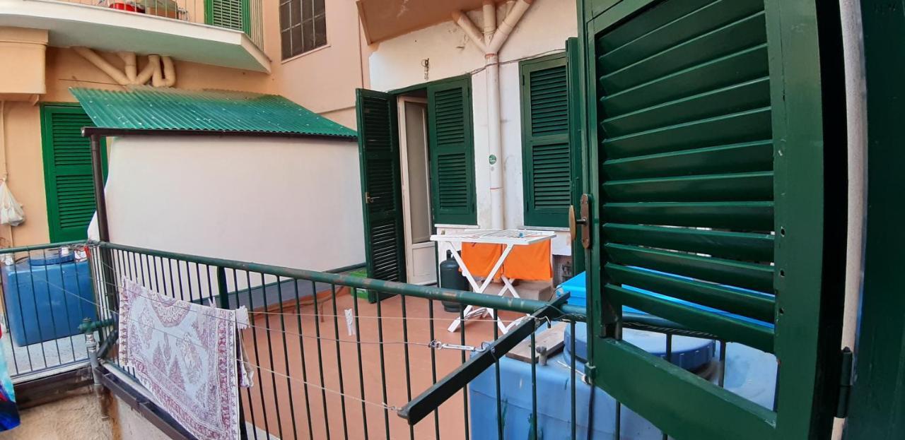 Stanza Privata In Appartamento Per Smart Working, Digital Nomads O Coliving Palermo Exteriér fotografie