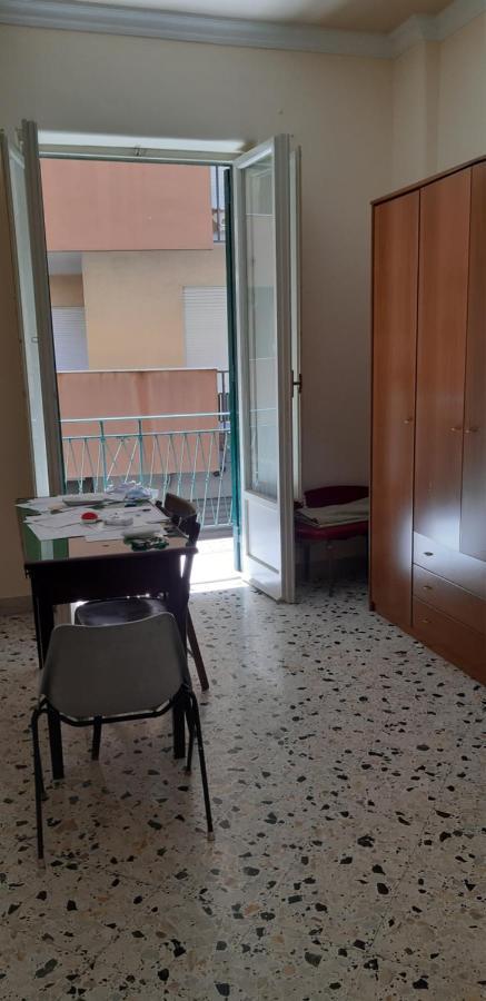Stanza Privata In Appartamento Per Smart Working, Digital Nomads O Coliving Palermo Exteriér fotografie